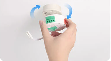 シーリングライト取り付け手順１